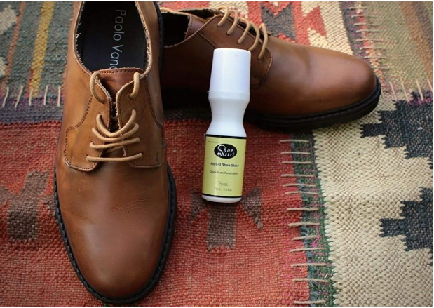Shoe Mistri Shoe Cleaning Kit (Shoe Renovator, Shoe Shampoo & Instant Shoe Shine - Neutral)
